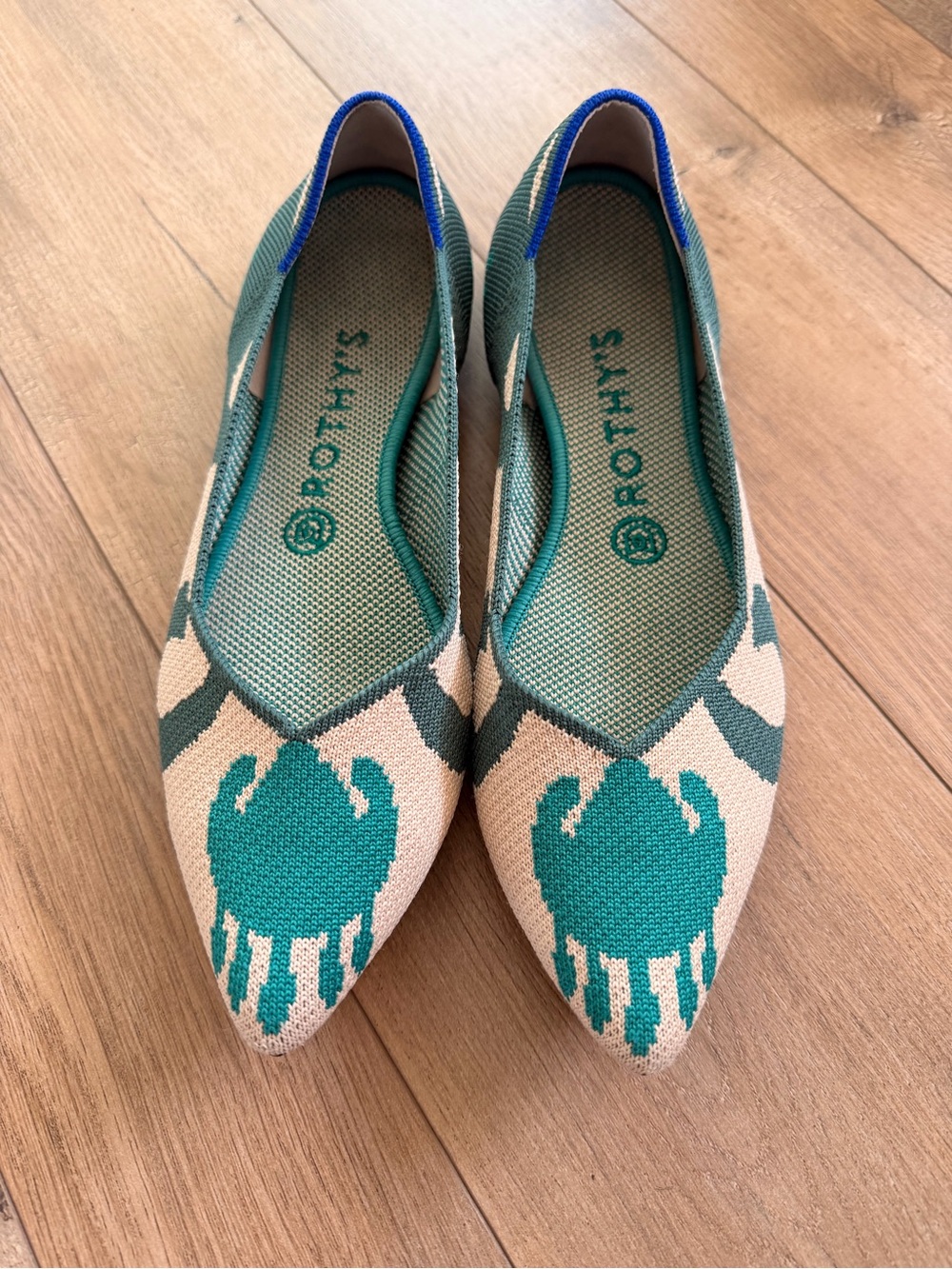 Rothy's Teal and Cream Pointed Knit Flats